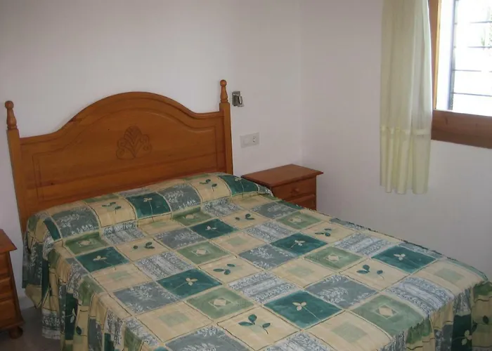 Torrents Apartment Cunit